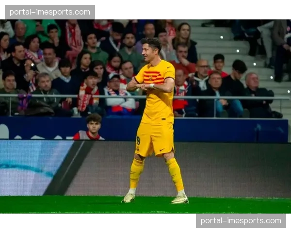 西甲第30轮数据:巴萨全场完成12次成功下底传中,为近两年最高 西甲第30轮数据:巴萨全场完成12次成功下底传中,为近两年最高