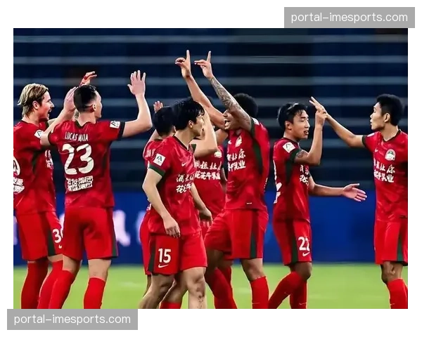 数据分析:本轮9场比赛共产生5个定位球进球,占比超过总进球数三分之一 数据分析:本轮9场比赛共产生5个定位球进球,占比超过总进球数三分之一